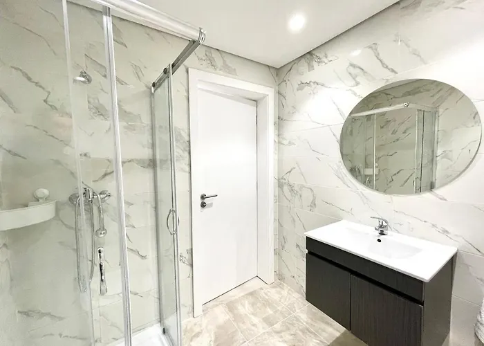 Casinha No Caminho De Santiago * Belinho